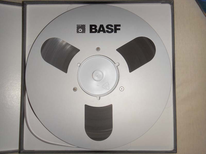 [Bild: BASF%20Metallspu%203%20Loch%20rund.jpg]