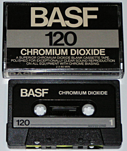[Bild: BASF_ChromiumDioxide_120.jpg]