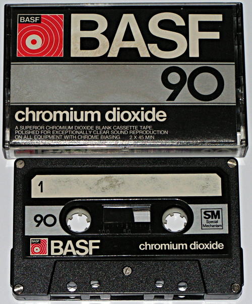[Bild: BASF_chromiumdioxide_90_USA.jpg]