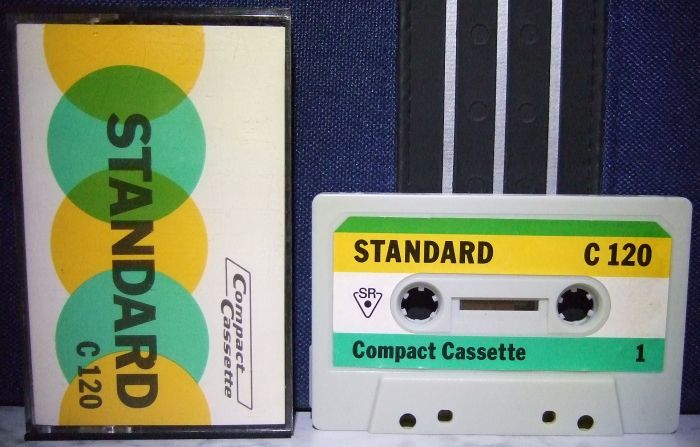 [Bild: Cassette-0010-Standard-CC-C120-1.jpg]