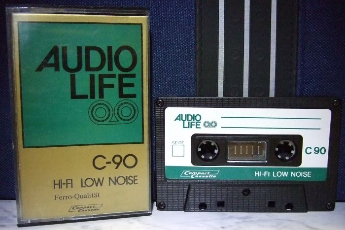 [Bild: Cassette-0011-Audio-Life-Ferro-LN-C90-1.jpg]