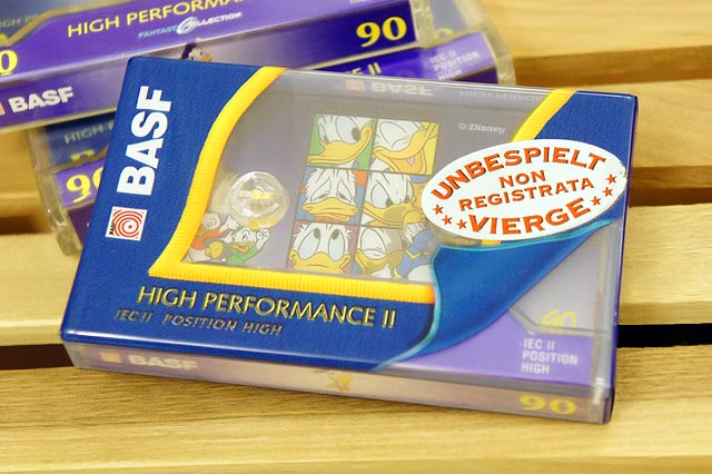 [Bild: tape-basf-donald-01.jpg]