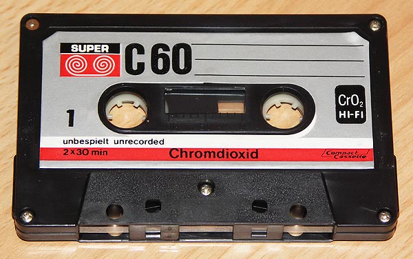 [Bild: tape-super-cro2-60-03.jpg]